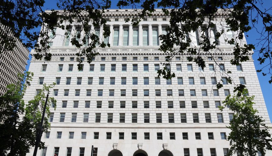 Scandal in the Courtroom: LA Tech Execs Blow the Whistle on Judge's Secret Affair