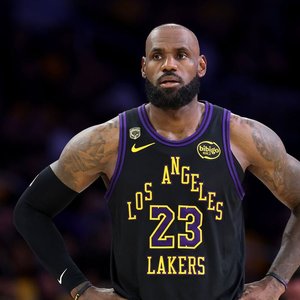 LeBron James Says Goodbye to the Lakers: What's Next for the NBA Legend?