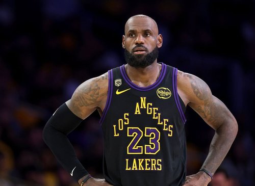 LeBron James Says Goodbye to the Lakers: What's Next for the NBA Legend?