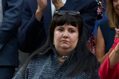Lena Dunham's Love Story: How Her Husband Didn't Recognize Her Fame