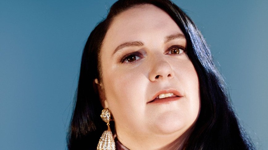 Lena Dunham and the 'Spoonie' Movement: Redefining Strength in Vulnerability