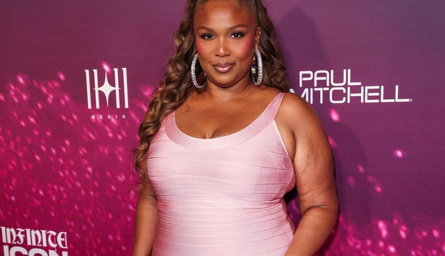 Lizzo Opens Up About Weight Gain and Mental Health Journey