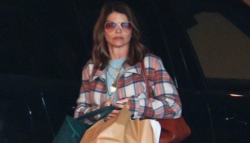 Lori Loughlin's First Solo Thanksgiving: Navigating New Beginnings