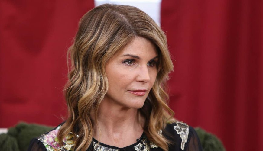 Lori Loughlin Dazzles with Stunning New Hairdo at LA's LACMA Gala