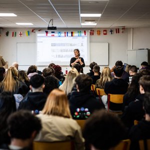 LA Unified Schools Dodge a Strike, Keep Doors Open to 400,000 Students