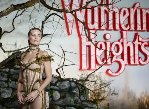 Hollywood Powerhouse Margot Robbie: From Aussie Soaps to $60 Million Net Worth