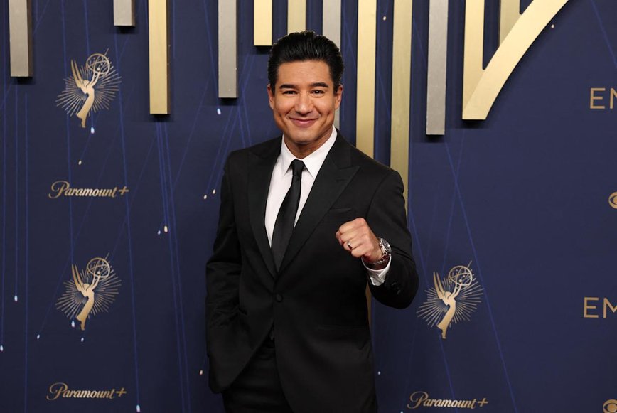 Mario Lopez's Target Treasure Hunt: Squishmallows Galore!