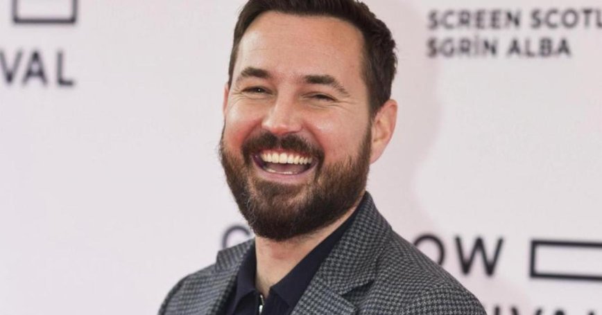 Martin Compston and Warren Brown Bring SoCal Heat to a Vegas Gym Sesh