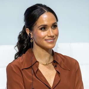 Meghan Markle Rocks Relaxed Vibes on Montecito Shopping Spree