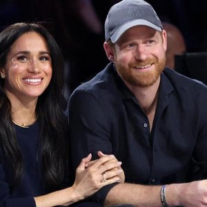 Meghan Markle & Prince Harry: Courtside Romance at NBA All-Star Game