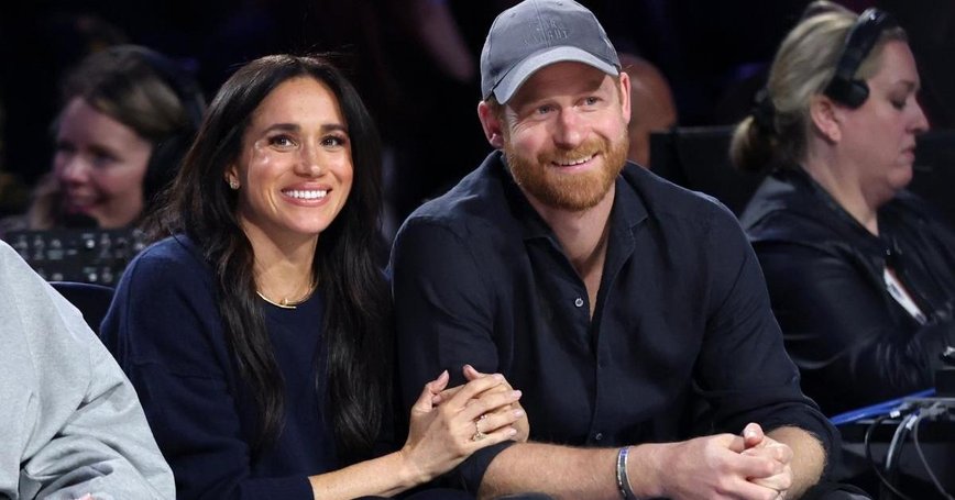 Meghan Markle & Prince Harry: Courtside Romance at NBA All-Star Game