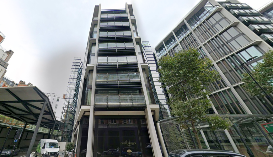 Robbery Drama Unfolds Near Tom Cruise's Once-Glamorous London Hideaway