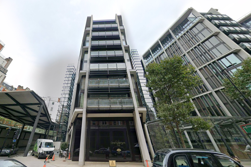 Robbery Drama Unfolds Near Tom Cruise's Once-Glamorous London Hideaway