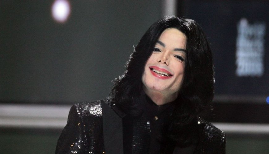 The Heartbreaking Final Hours of Michael Jackson: A Glimpse Into His Last Plea