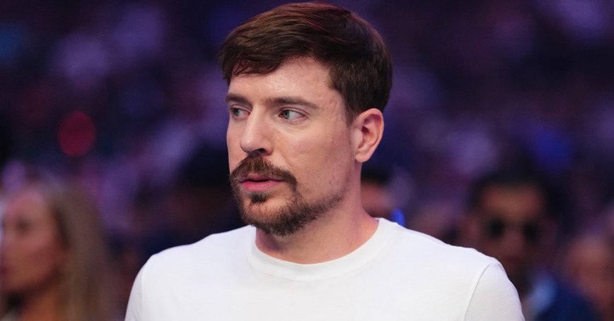 MrBeast Takes a Playful Gut Punch from Mike Tyson in Epic LA Showdown!