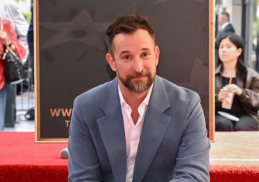 Noah Wyle Dishes on 'The Pitt' Season 3: Winter Drama and Bold Character Arcs