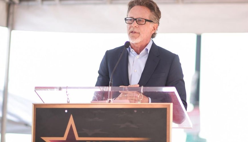 Noah Wyle Gets His Star Power on Hollywood Walk of Fame