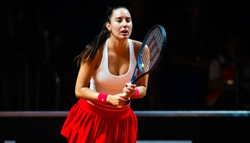 Oceane Dodin Serves Up a New Kind of Court – Now Sponsored by OnlyFans