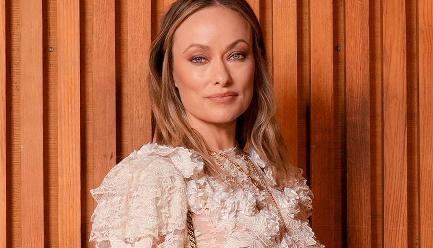 Olivia Wilde Stuns in Lace at Paris Fashion Week, Plus Lana Del Rey, Naomi Campbell, and More SoCal Stars Shine!