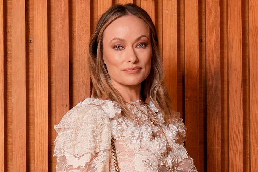 Olivia Wilde Stuns in Lace at Paris Fashion Week, Plus Lana Del Rey, Naomi Campbell, and More SoCal Stars Shine!
