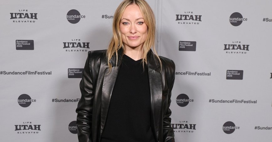 Olivia Wilde Rocks Effortless LA Vibes During Solo Lunch Outing