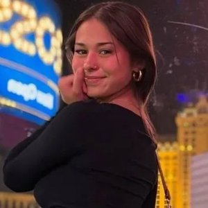 OnlyFans Star Sophie Rain Shakes Up the Internet with Shocking $15 Million Offer