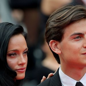 Oriana Sabatini and Paulo Dybala Embrace Parenthood: Baby Gia Arrives Early!