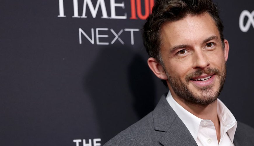 Bridgerton's Leading Man: Jonathan Bailey Named 2025's Sexiest Man Alive!