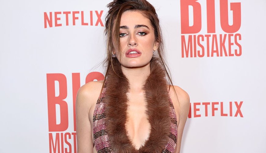 Rachel Sennott's Rise: From Indie Comedy to Hollywood Stardom