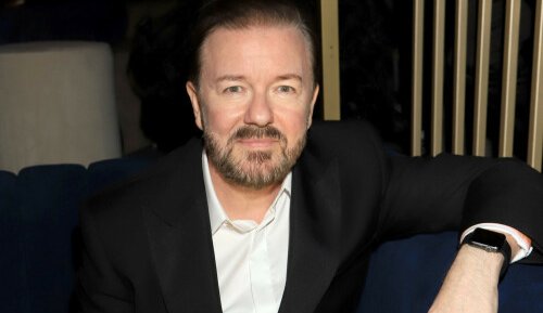 Ricky Gervais Takes Shots at Grammy Stars for Political Speeches
