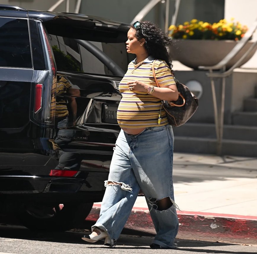 Rihanna’s Bold Maternity Looks Got SoCal Vibin’ and South Africa Buzzin’!