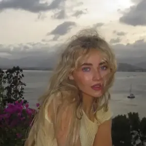 Mallorca Magic: Sabrina Carpenter Surprises at Joey King's Star-Studded Wedding