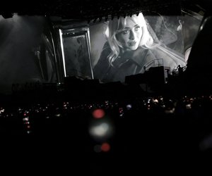 Sabrina Carpenter Takes Coachella by Storm with a Hollywood Twist