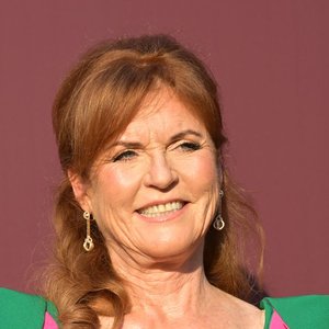 Sarah Ferguson's Book Deal Hits a Snag Amid Epstein Controversy