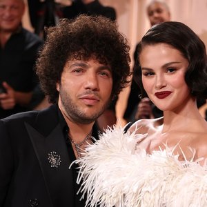 Selena Gomez and Benny Blanco Dream of a Big Family – Inspired by a Hollywood Classic