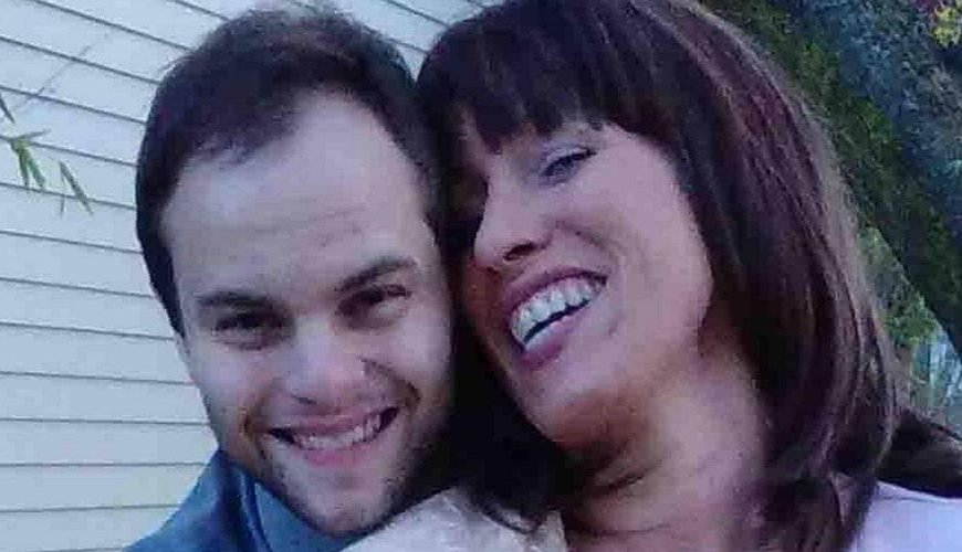 Mother-Son Reunion Sparks Unconventional Romance: A Story of Love and Legal Risks