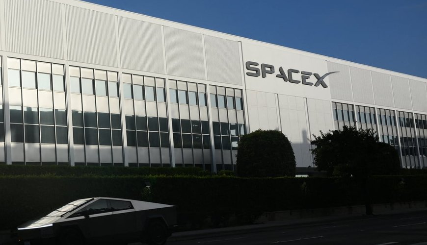 SpaceX Poised for Galactic IPO – Could Musk Reach Trillionaire Heights?