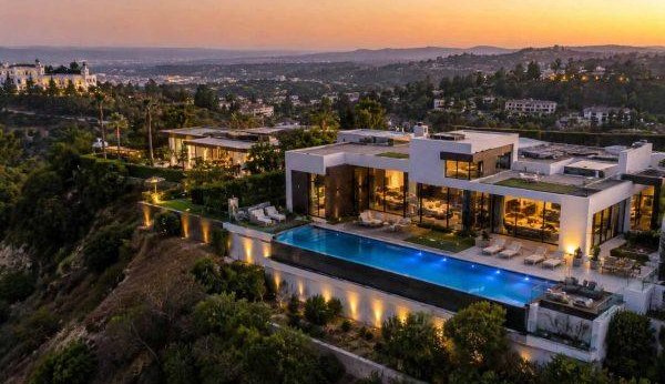 California Dreaming: The Luxe Lives of Latino Celebs