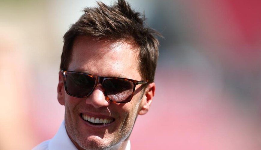 Tom Brady Scores a New 'Tailback' with Canine Cloning