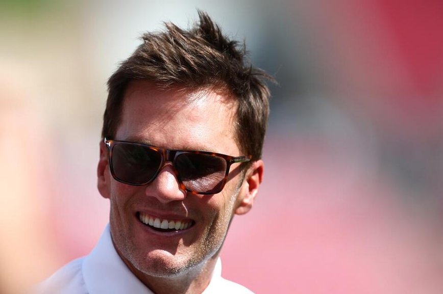 Tom Brady Scores a New 'Tailback' with Canine Cloning