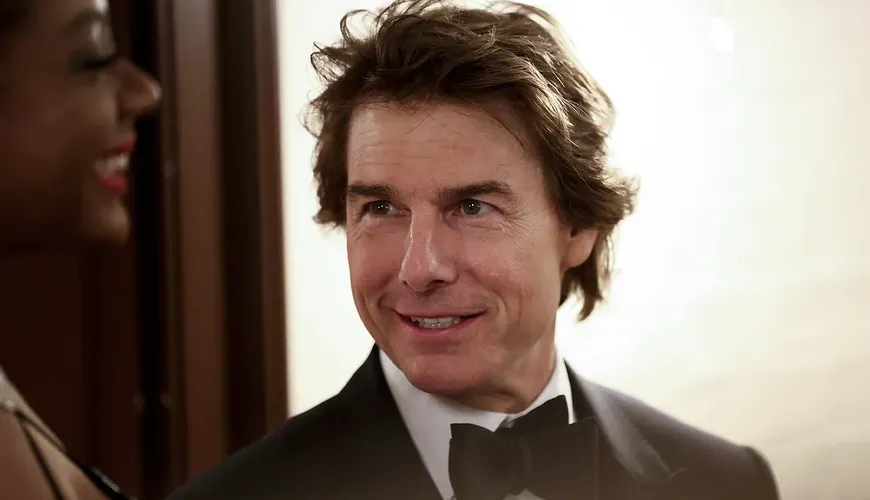 Tom Cruise Dances His Way to Honorary Oscar Celebration
