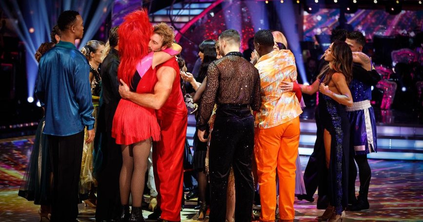 Who Got the Boot on Strictly Tonight? Chris Robshaw Exits as Third Star in SoCal-Style Drama