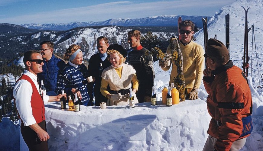 Skiing: The Timeless Glamour of the Slopes
