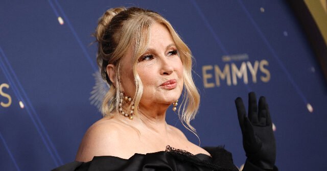 Jennifer Coolidge Under Fire in SoCal Social Media Storm for Liking Charlie Kirk’s Insta